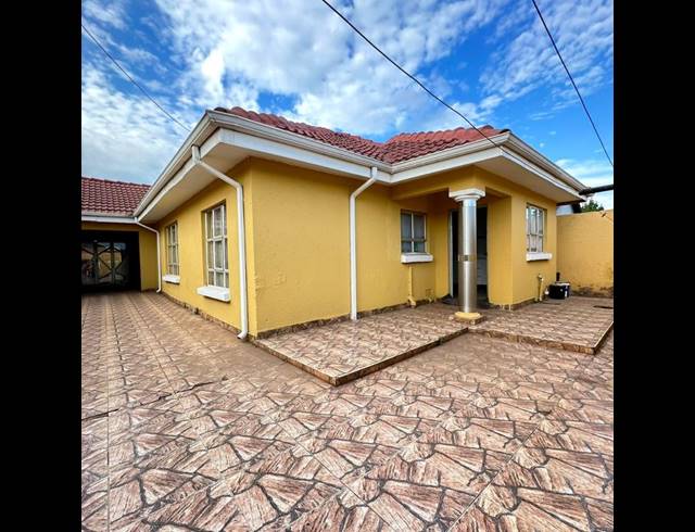 3 BEDROOM PROPERTY TO RENT IN PROTEA GLEN